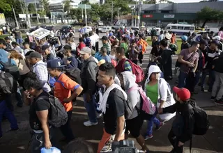 Más de 350 migrantes salvadoreños cruzan frontera de Guatemala con rumbo a EE.UU.