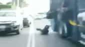 México: hombre cayó de autobús por exceso de pasajeros - Noticias de autobus
