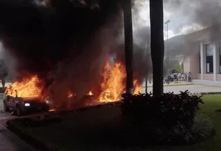 México: Manifestantes incendian el interior del Parlamento de Guerrero