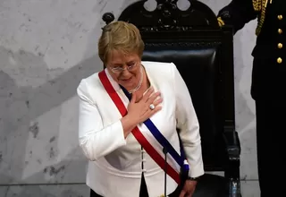 Michelle Bachelet admite que actuó "tarde" en escándalo de su hijo