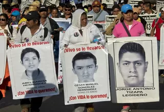 México: Miles de personas protestan a cinco meses del crimen de 43 estudiantes