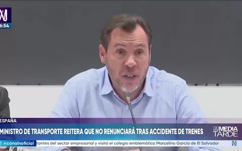 Ministro de Transportes de España descarta dimitir tras choque de trenes