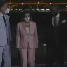 Nancy Pelosi llegó a Taipéi 