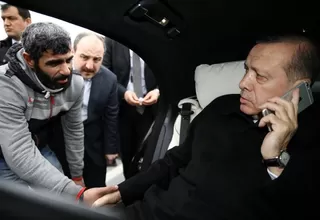 Presidente turco Erdogan disuade a un hombre de suicidarse 