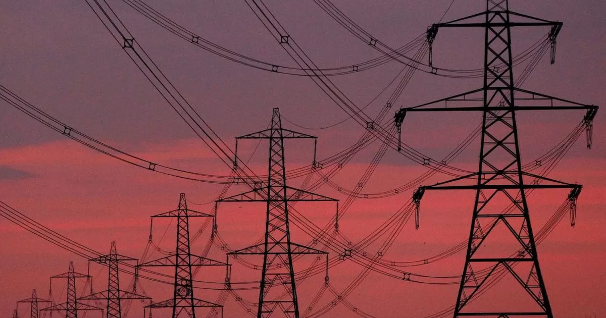Rusia cortará suministro eléctrico a Finlandia