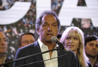 Scioli reconoce su derrota y felicita a Macri por su triunfo electoral