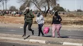 La ola de violencia y saqueos no cede y ya son 45 los muertos en Sudáfrica - Noticias de sudafrica