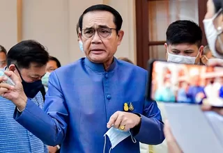 Tailandia: Primer ministro es multado con $190 por no llevar mascarilla en una reunión