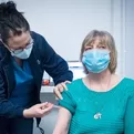 UE alcanza meta de vacunar plenamente contra el coronavirus al 70% de su población adulta