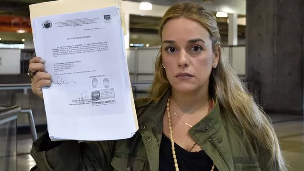 Venezuela: Lilian Tintori denunció que gobierno le prohibió salir del país