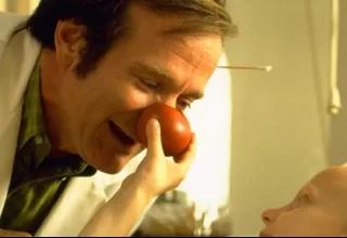 El verdadero ‘Patch Adams’ recordó a Robin Williams con un conmovedor mensaje