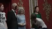 [VIDEO] Reino Unido: Lanzan pasteles en la figura de cera del Rey Carlos III  - Noticias de reino-unido