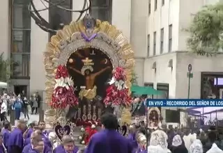 [VIDEO] Señor de Los Milagros recorrió las calles de Nueva York