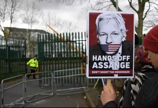 Julian Assange implica a The Guardian en identificación de fuentes confidenciales