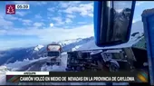 Arequipa: Camión volcó en medio de nevadas en la provincia de Caylloma - Noticias de nevada