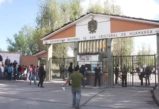 Ayacucho: estudiantes toman la Universidad San Cristóbal de Huamanga