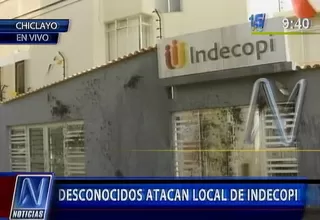 Chiclayo: desconocidos arrojaron aguas servidas al local de Indecopi