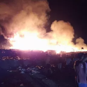 Chimbote: Incendio consumió 200 viviendas en asentamiento humano