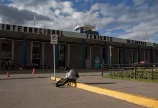 Cusco: más de 20 vuelos fueron postergados por desperfecto en avión de la FAP