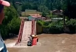 Cusco: Puente colapsó tras el paso de un camión volquete