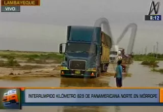 Lambayeque: tránsito interrumpido en el km 829 de la Panamericana Norte