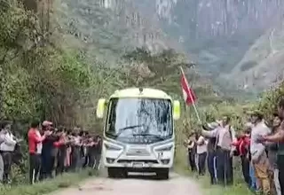 Machu Picchu: Perú Rail traslada buses de San Antonio de Torontoy