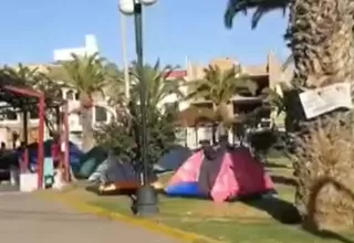 Migrantes indocumentados acampan en parques de Tacna