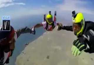 Pisco: Ejército envió apoyo a la selección con paracaidismo acrobático
