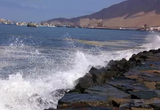 Paracas: cientos de turistas se quedaron varados ante fuerte oleaje