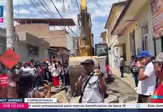 Vecinos del centro de Piura protestan por obras deficientes y paralizadas
