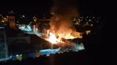 Queman comisaría en Puno - Noticias de queman