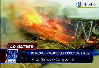 Quinientos policías desalojaron a invasores del proyecto Chinecas en Chimbote