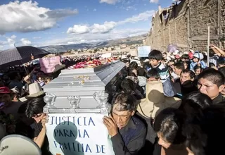 Cajamarquinos exigieron justicia durante entierro de Fidel Flores