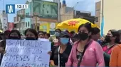 [VIDEO] Huacho: Protesta de comités de vaso de leche - Noticias de huacho