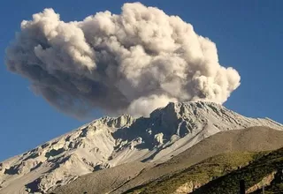 Volcán Ubinas registró una nueva explosión