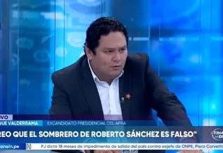Enrique Valderrama: Creo que el sombrero de Roberto Sánchez es falso