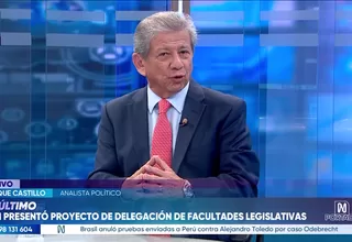 Enrique Castillo: Su entusiasmo o inexperiencia hace que diga cosas que luego no cumple